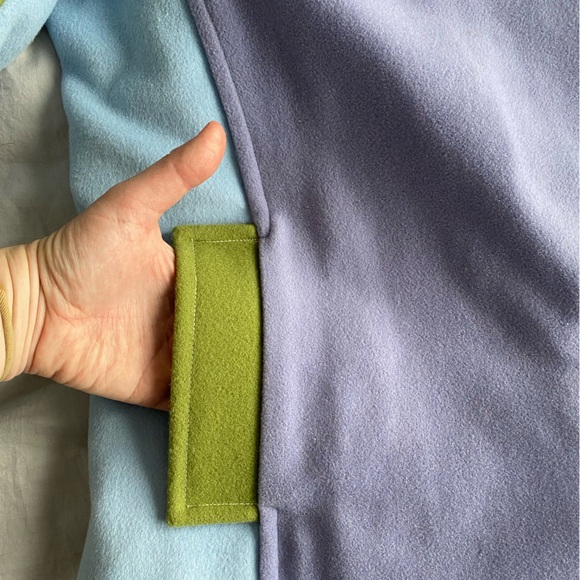 One of kind custom colourblock jacket size large - Picture 4 of 6